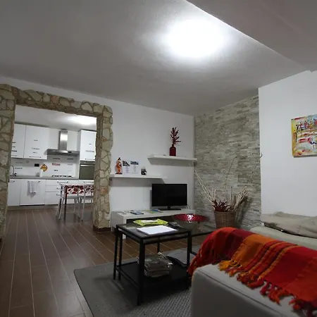 Holidays' Guest house *