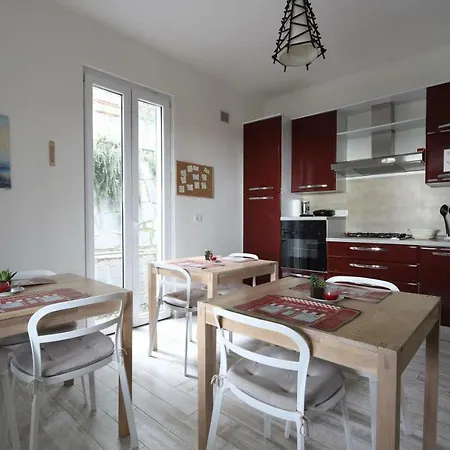 Guest house Holidays' La Spezia