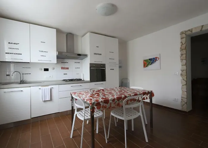 Holidays' Penzion La Spezia