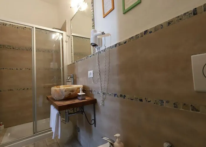 Holidays' Penzion La Spezia