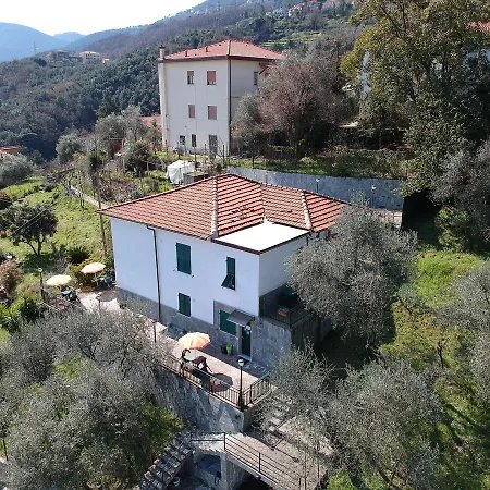 Holidays' Affittacamere La Spezia