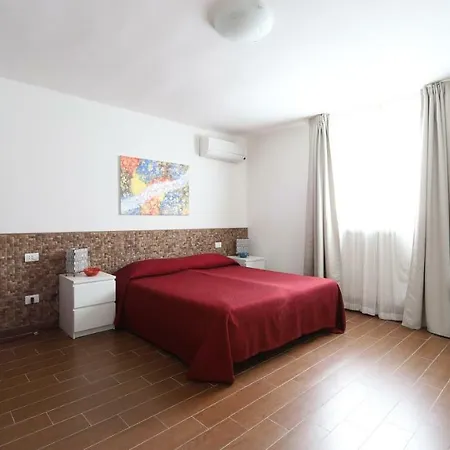 Penzion Holidays' La Spezia